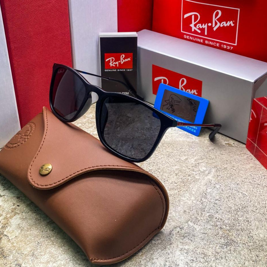 Rayban Chris